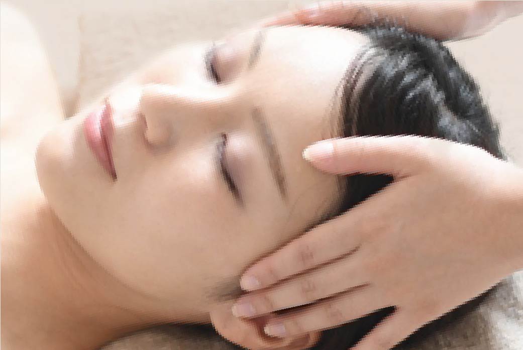 ヘッドスパの頭皮揉み上げ